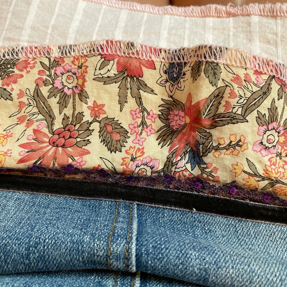 Y2K denim mini skirt - Picture 4 of 4